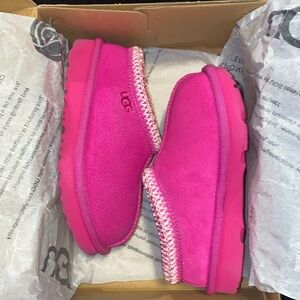 Ugg Tasman II, Hot Pink, Toddler 9